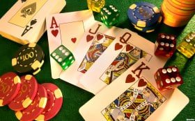 Antarmuka taruhan sportsbook semar128 dengan smartphone dan laptop